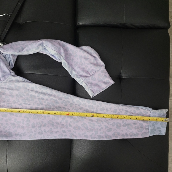 Sundry Leopard Print Jogger Pants - Picture 6 of 8